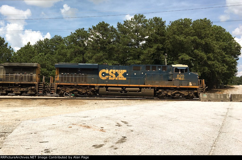 CSX 820